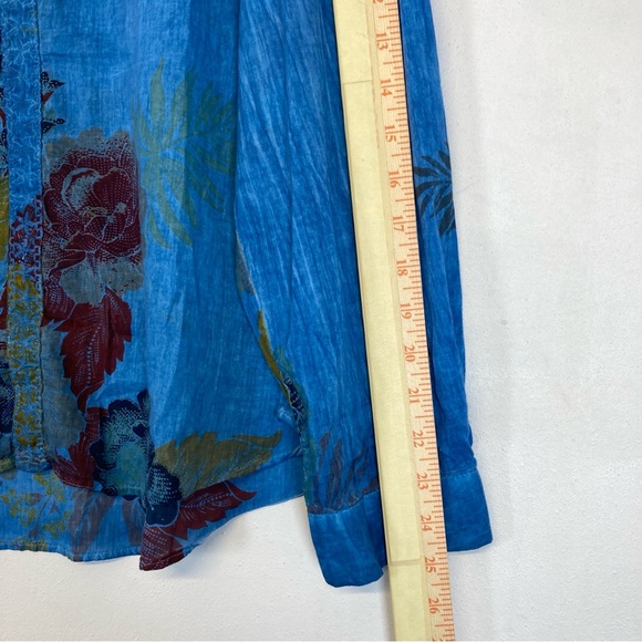 Vintage Gora Women’s Button Down Shirt Floral Embroidered  Blue Size XL - Picture 10 of 16